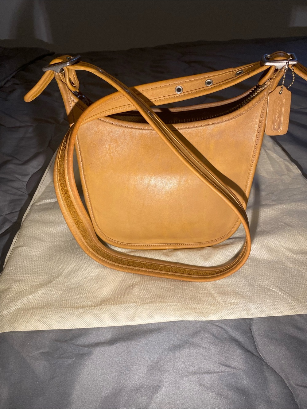 Coach Saddle Shoulder Bag in Warm Tan Leather